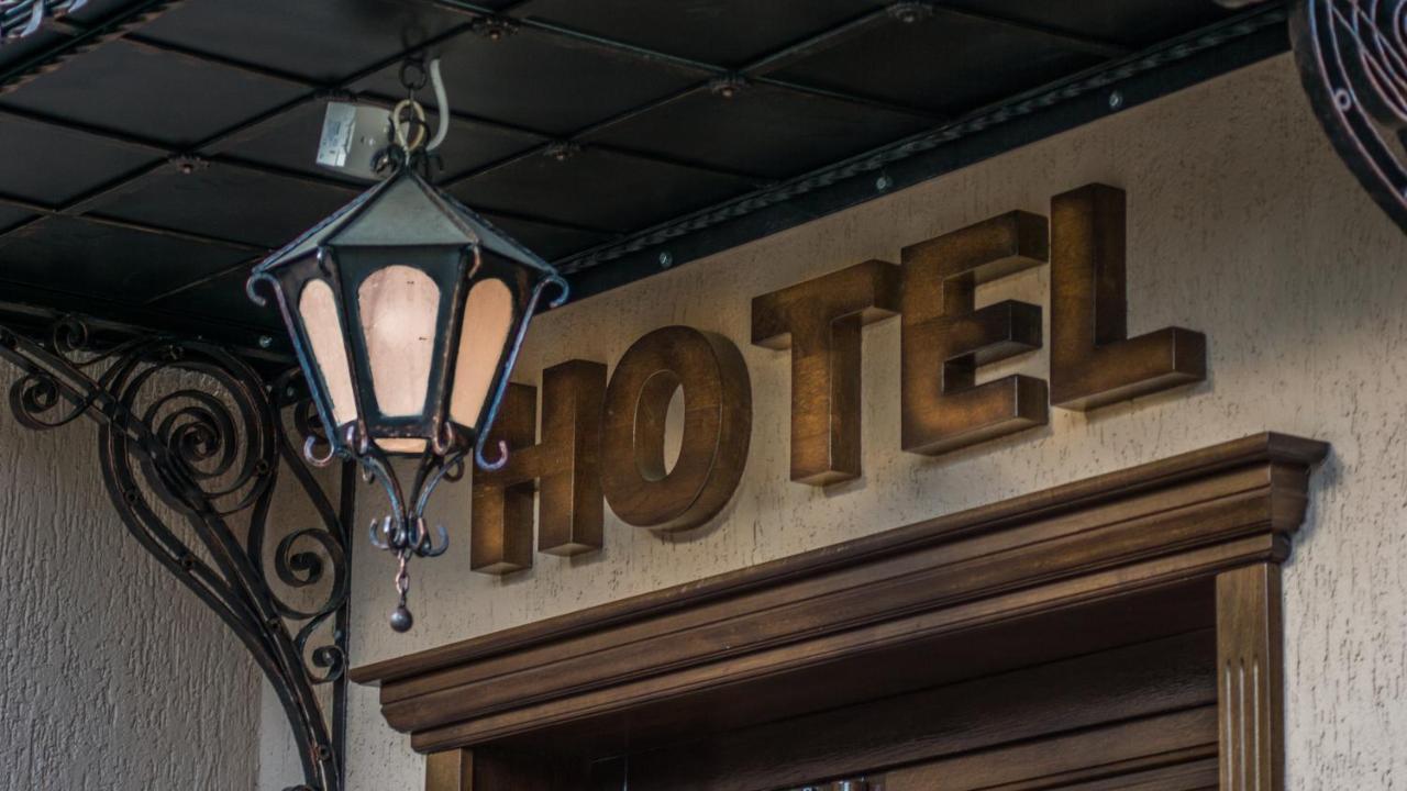 Noblesse Boutique Resort Sibiu Buitenkant foto