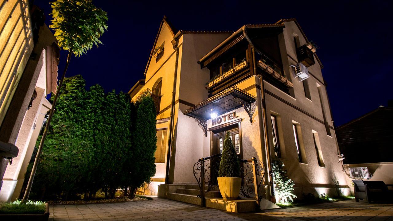 Noblesse Boutique Resort Sibiu Buitenkant foto